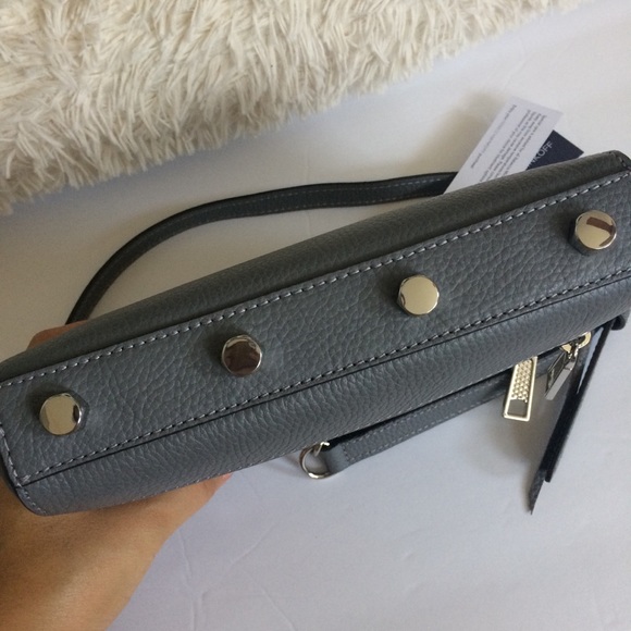 Rebecca Minkoff mini 5-Zip crossbody pebbled gray - Picture 7 of 8